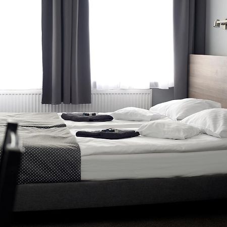 Hostel Helios Września Dış mekan fotoğraf